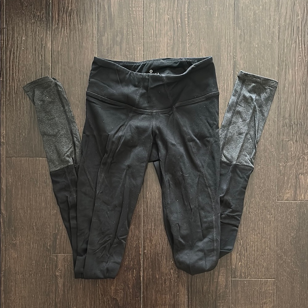 Athleta Black and Gray Leggings